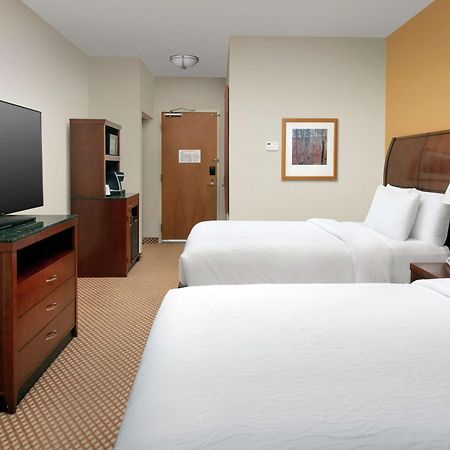 Hilton Garden Inn אודסה מראה חיצוני תמונה