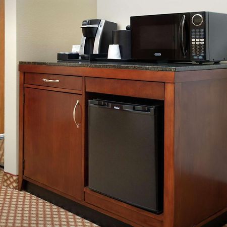 Hilton Garden Inn אודסה מראה חיצוני תמונה