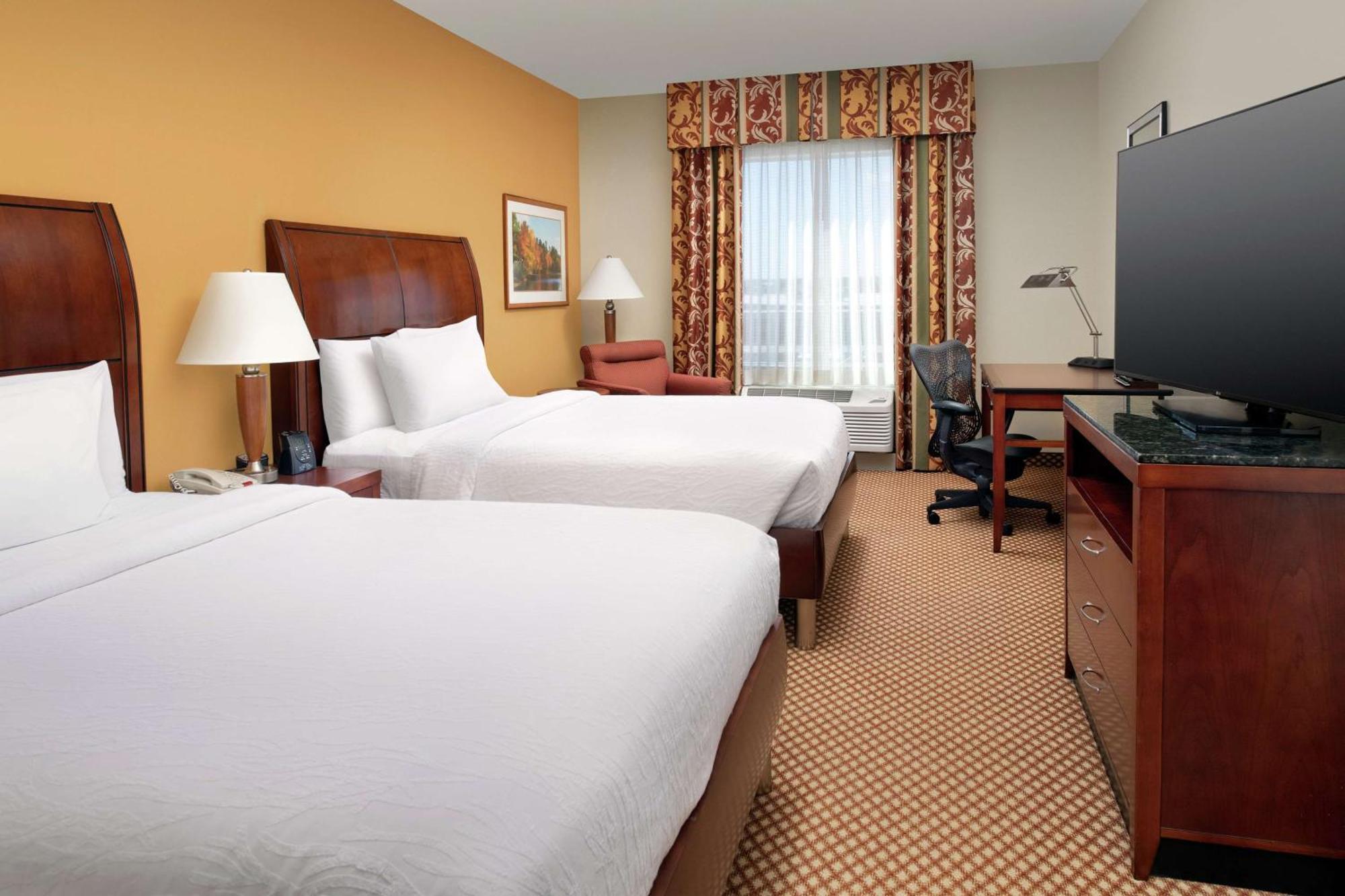 Hilton Garden Inn אודסה מראה חיצוני תמונה