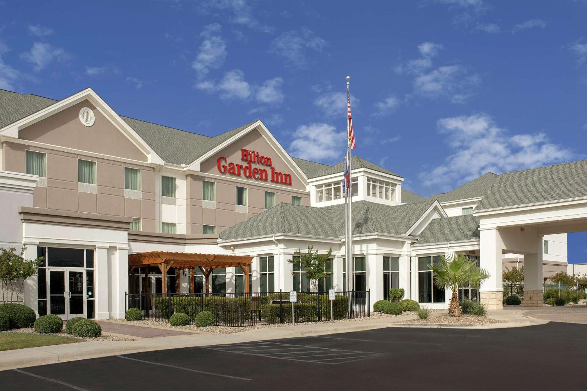Hilton Garden Inn אודסה מראה חיצוני תמונה