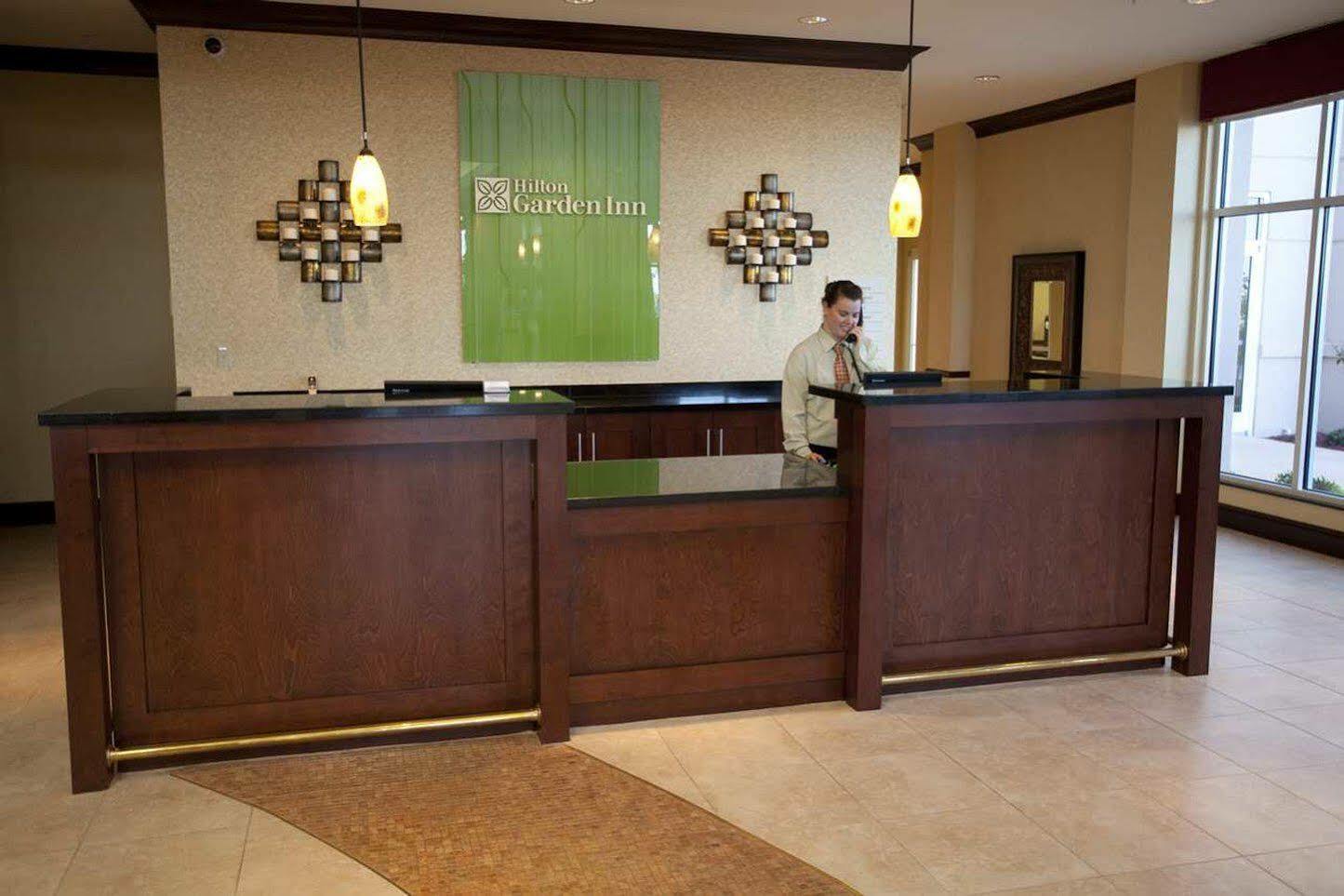 Hilton Garden Inn אודסה מראה חיצוני תמונה